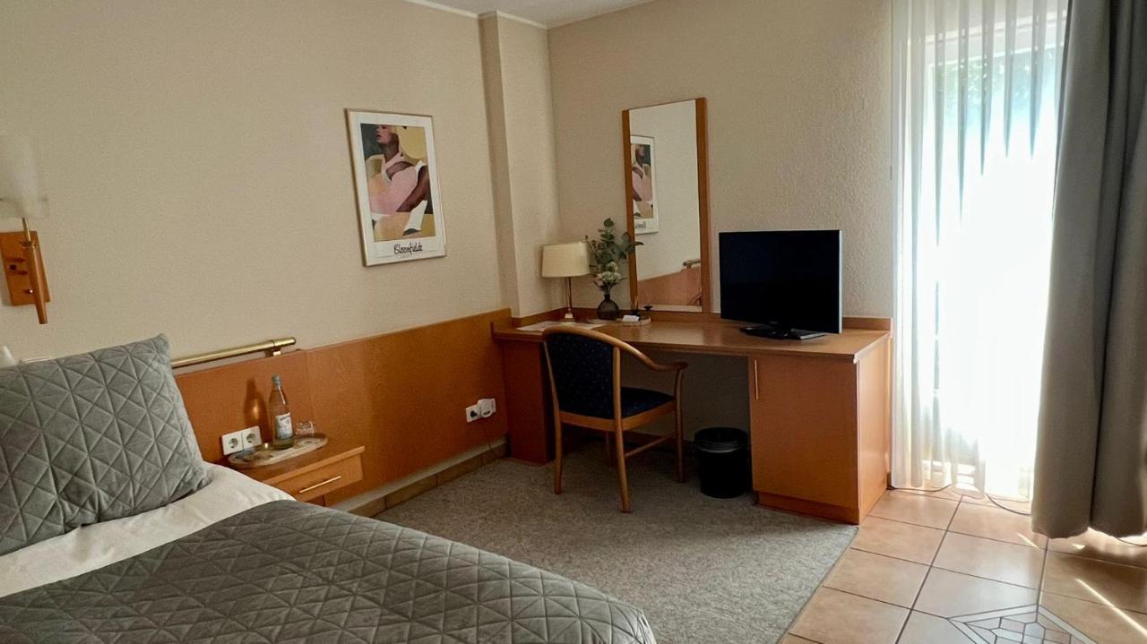 Hotel Victoria Dinslaken Extérieur photo